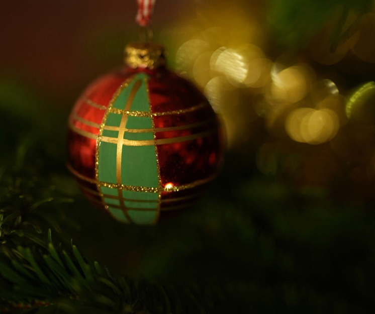 Get Festive with Green Artificial Christmas Trees: A Guide to Decorating and Purchasing